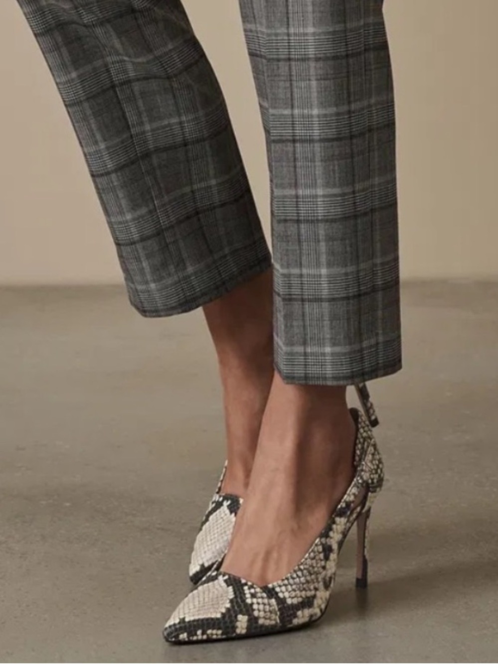 REISS Halley Snake Embossed Leather Point Toe Pumps Heels 38 US 7.5